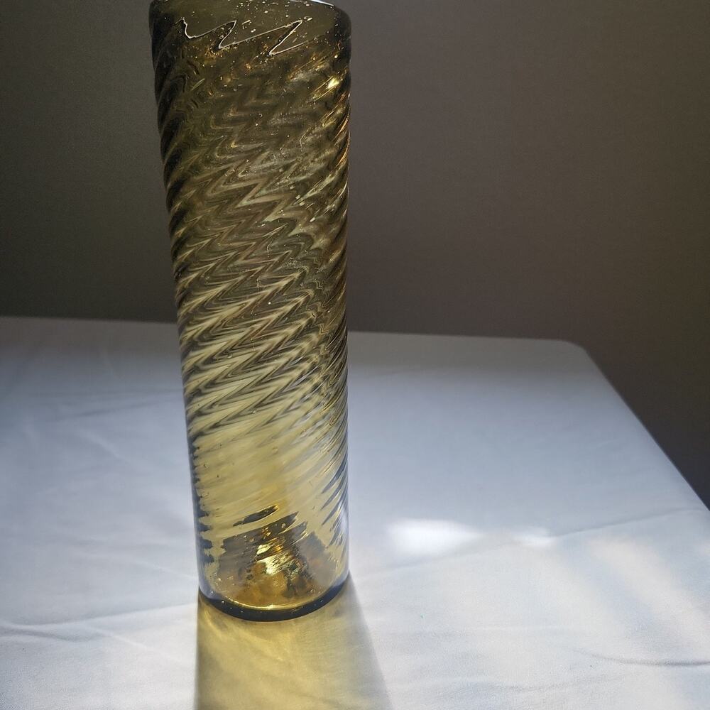 Mid Century Modern Honey Amber Hand Blown Swirl Art Glass Vase Rough Pontail 9.5
